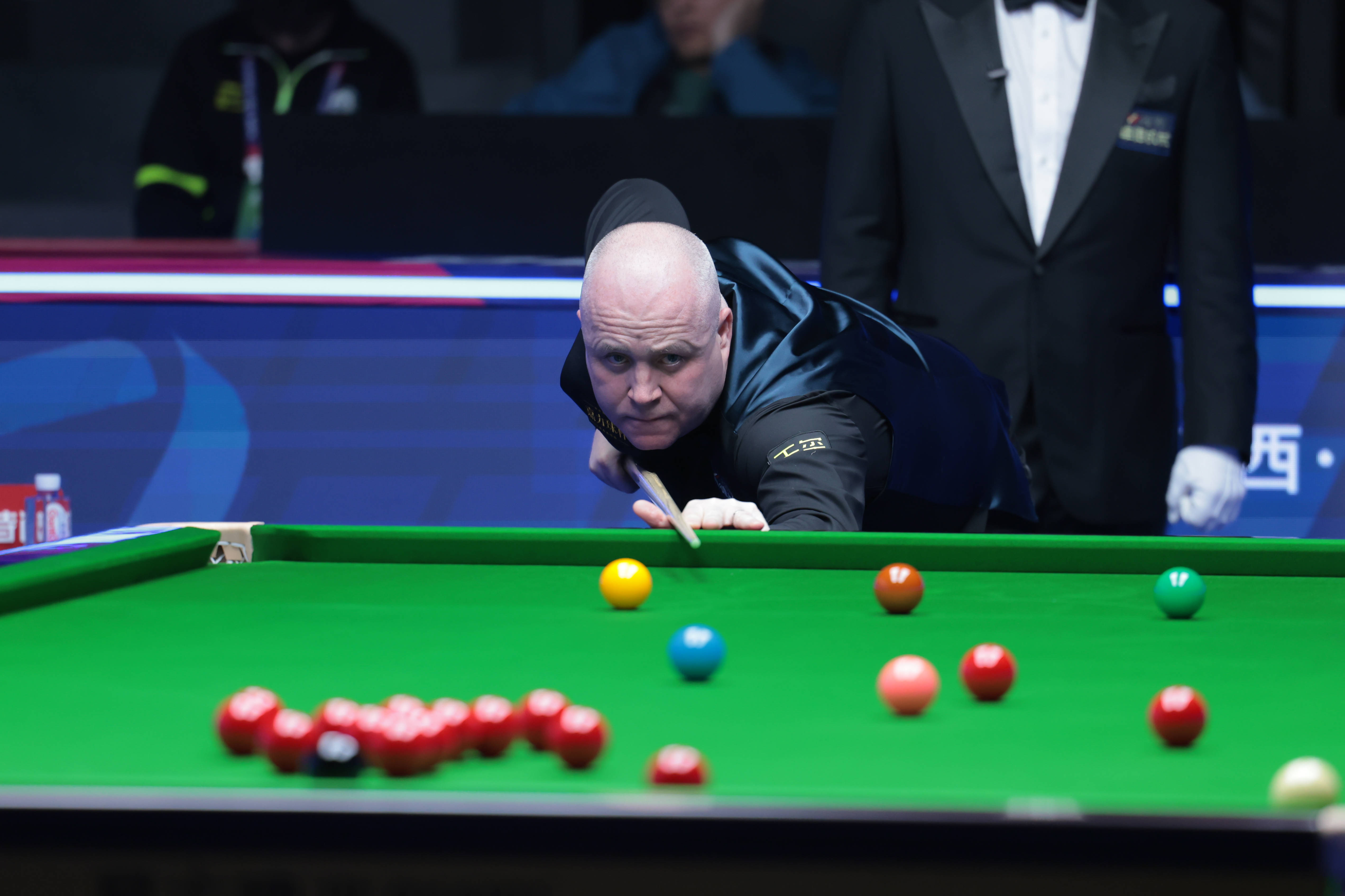 在人员短缺 在人员短缺