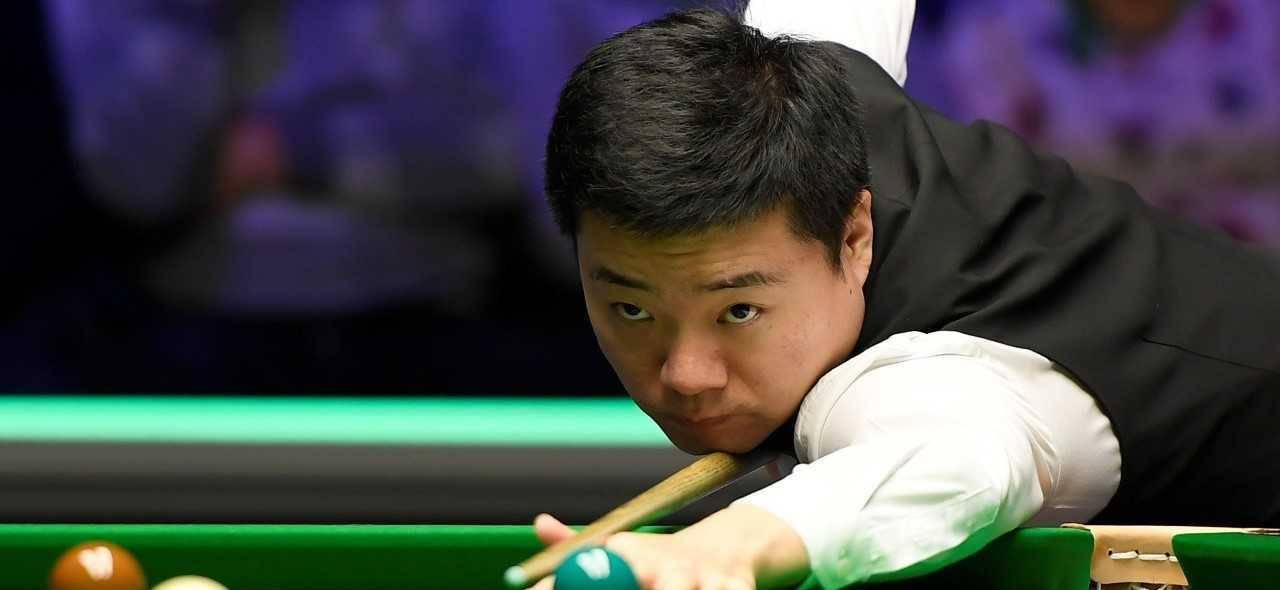 己在整个赛 己在整个赛