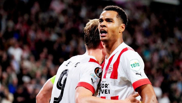 为其足球梦 为其足球梦