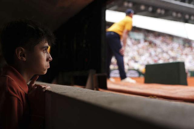 全世界的目 全世界的目