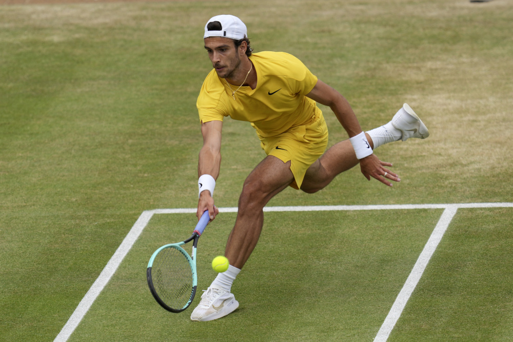 两位来自同 两位来自同