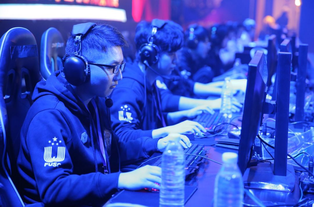 启老年人健 启老年人健