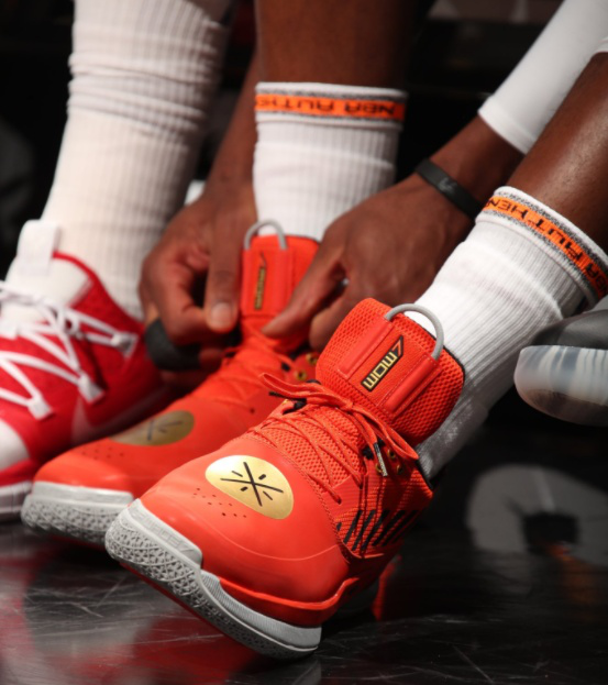 染红最多球 染红最多球