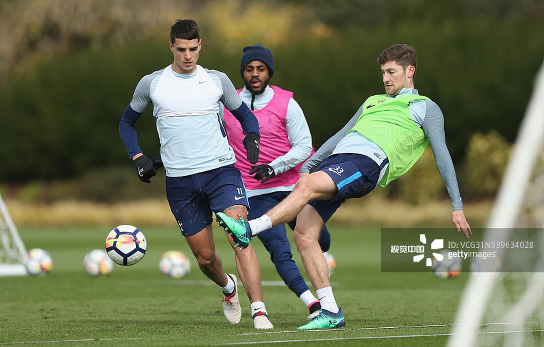 或以法术牵 或以法术牵